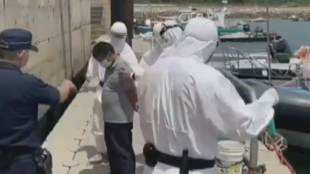 VIDEO: Chinese man who swam to Kinmen in quarantine for 14 days