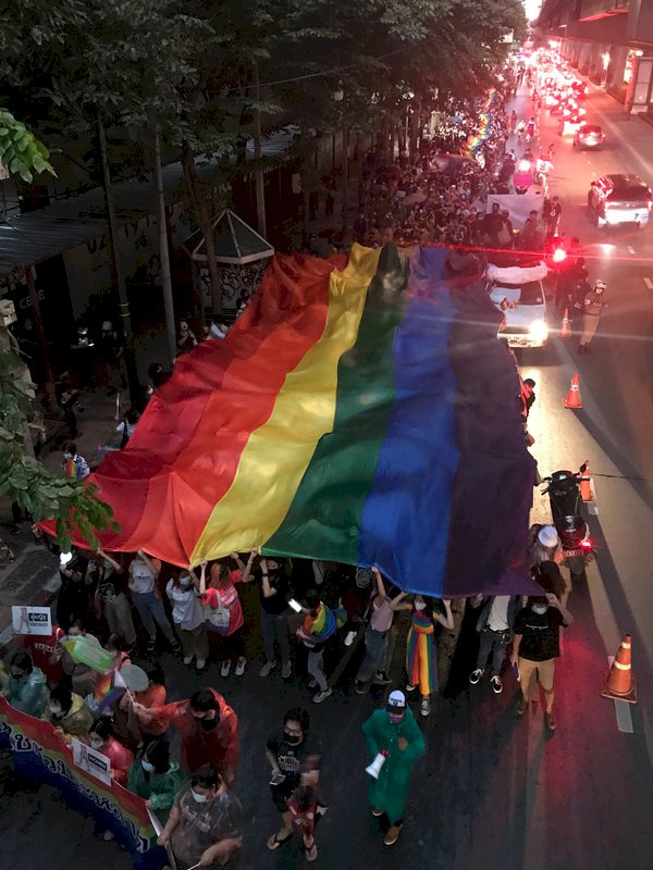 Draft bill authorizing cross-national same sex marriages complete