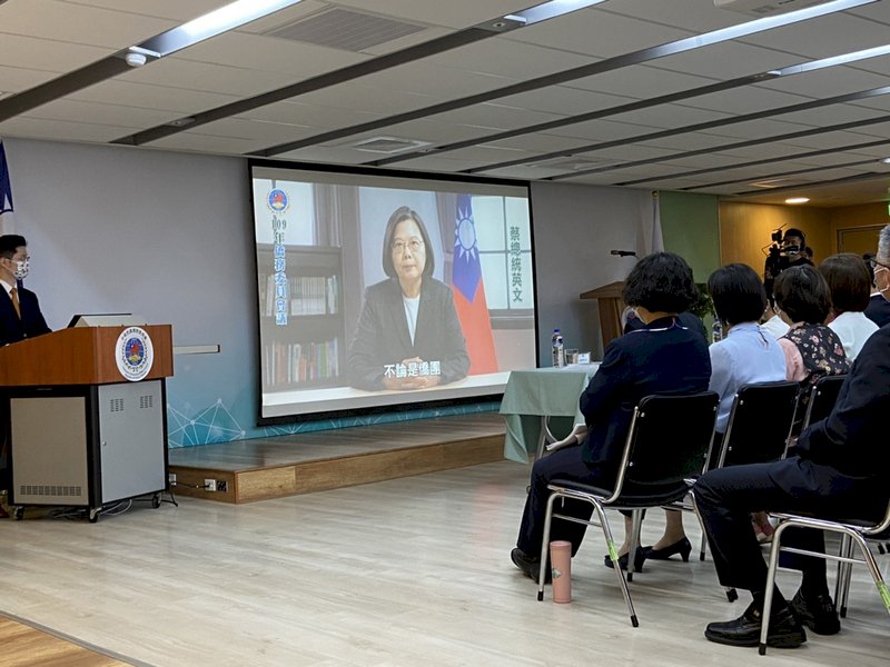 President urges overseas community to help draw attention to Taiwan