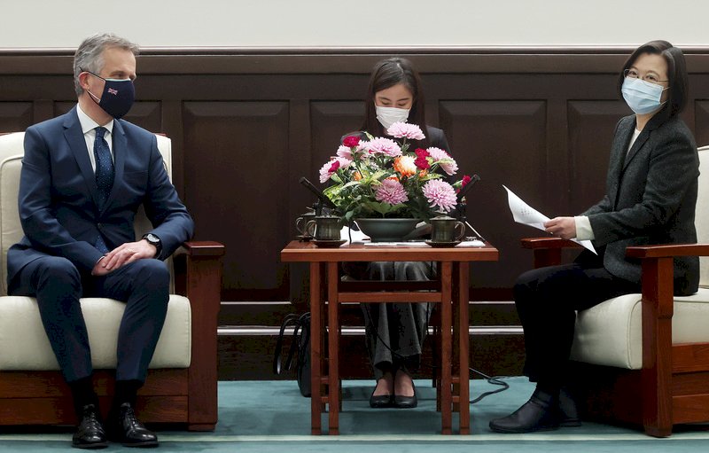 President urges UK to start trade talks with Taiwan