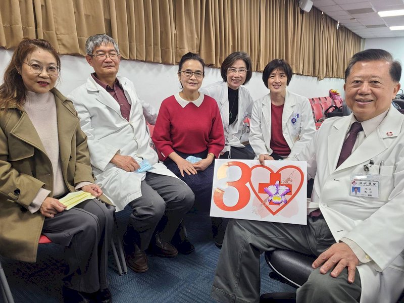 Taiwan woman breaks Asia record for survival with a donated heart