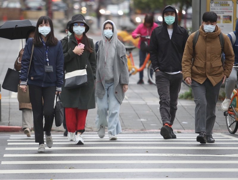 EPA tells companies to cut output as poor air quality predicted