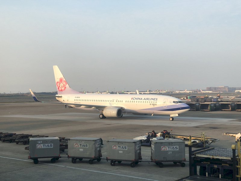 China Airlines to speed up vaccination of all pilots
