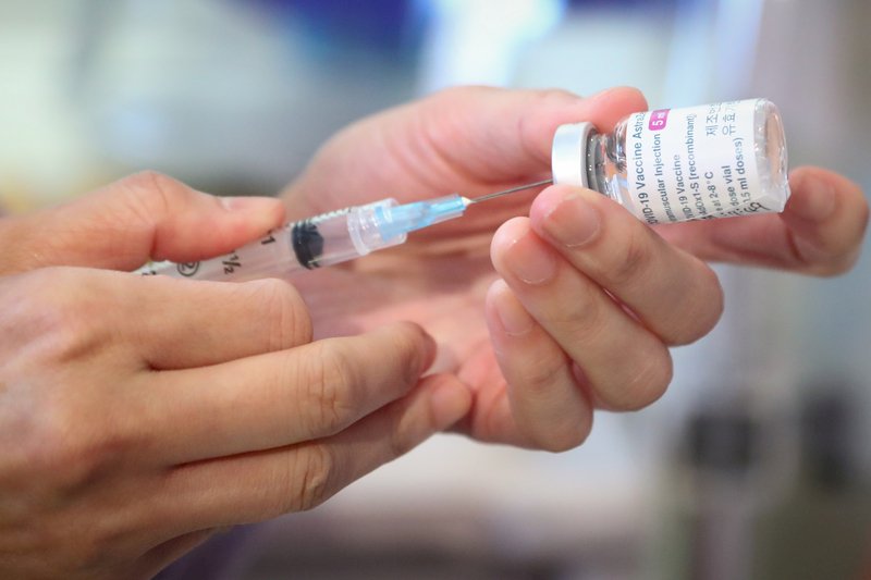 Former VP: Taiwan wants to start mass vaccination before June
