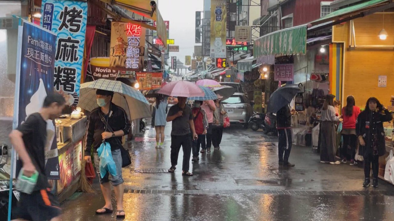 Stormy weather brings much needed water to Central Taiwan