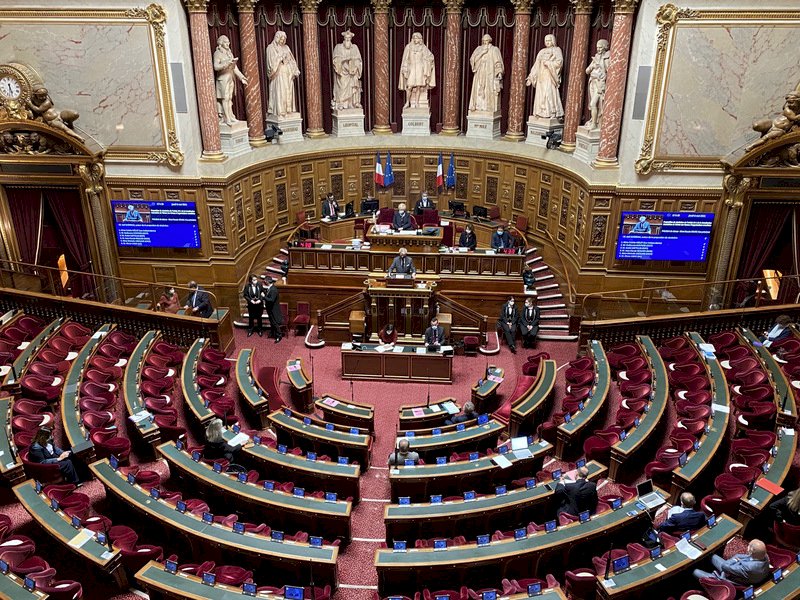 France passes pro-Taiwan resolution