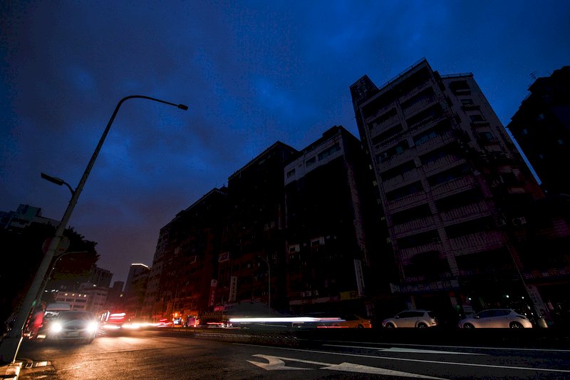 Business group leaders pan gov’t energy policy after mass blackouts
