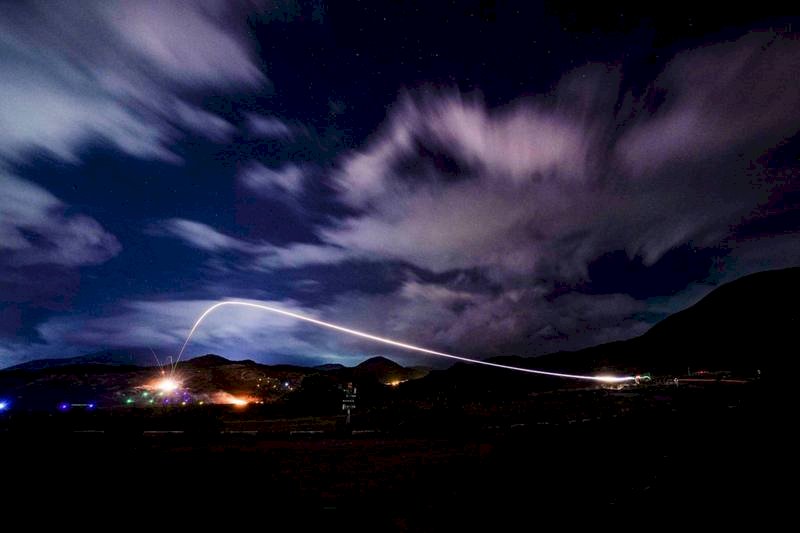Navy shows off anti-tank missiles in live-fire exercise drill