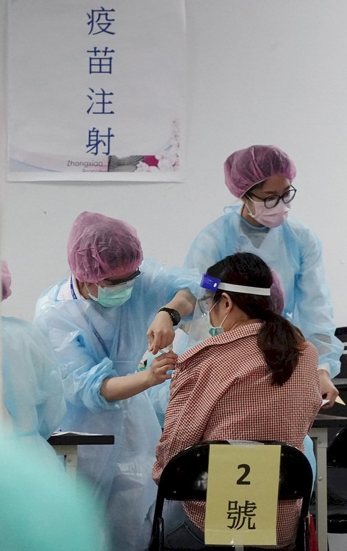 Investigations into COVID vaccine queue jumping underway