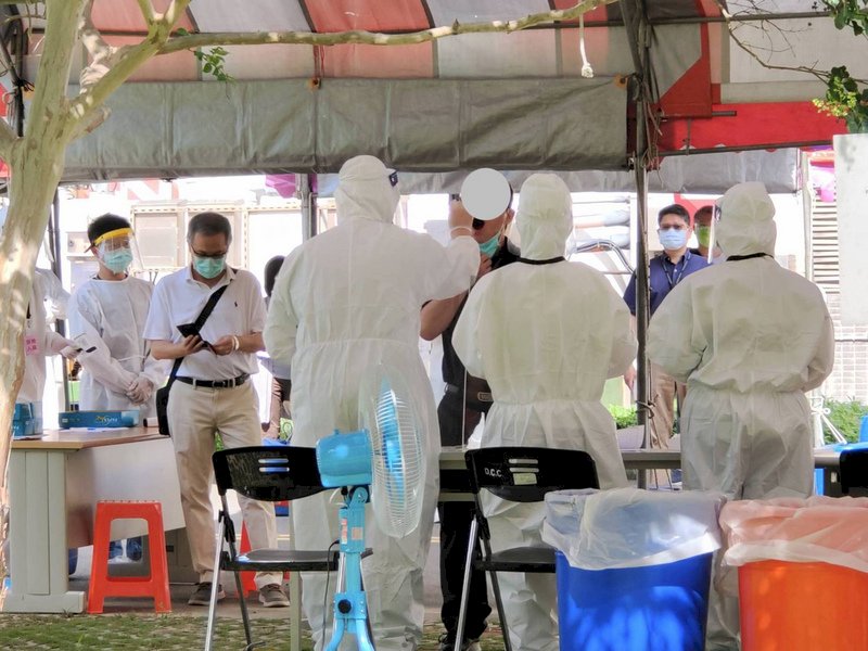 Foxconn starts mass testing as high tech factories face outbreaks