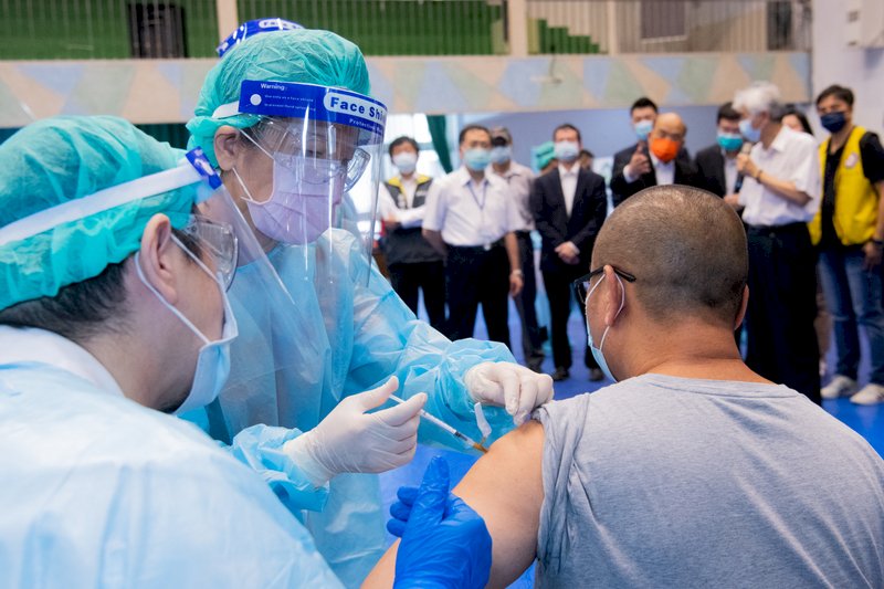 Japan to donate 970,000 more doses of AZ vaccines to Taiwan