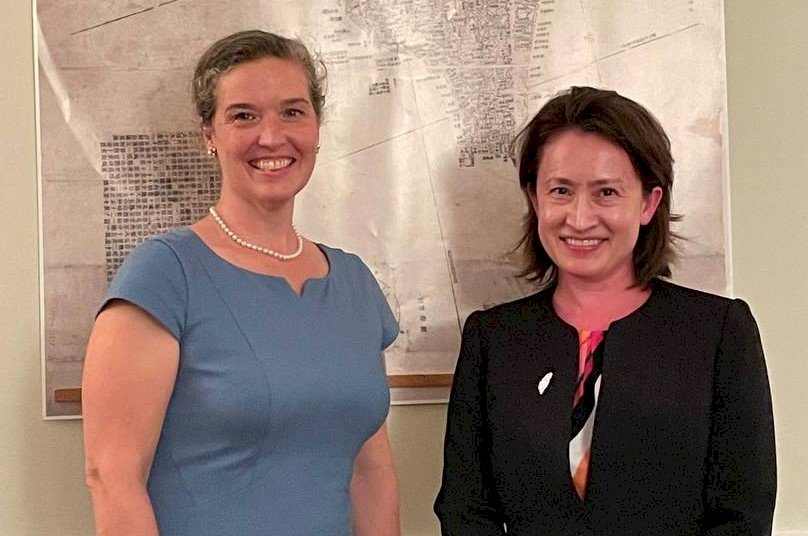 Taiwan envoy to the US meets with new AIT director