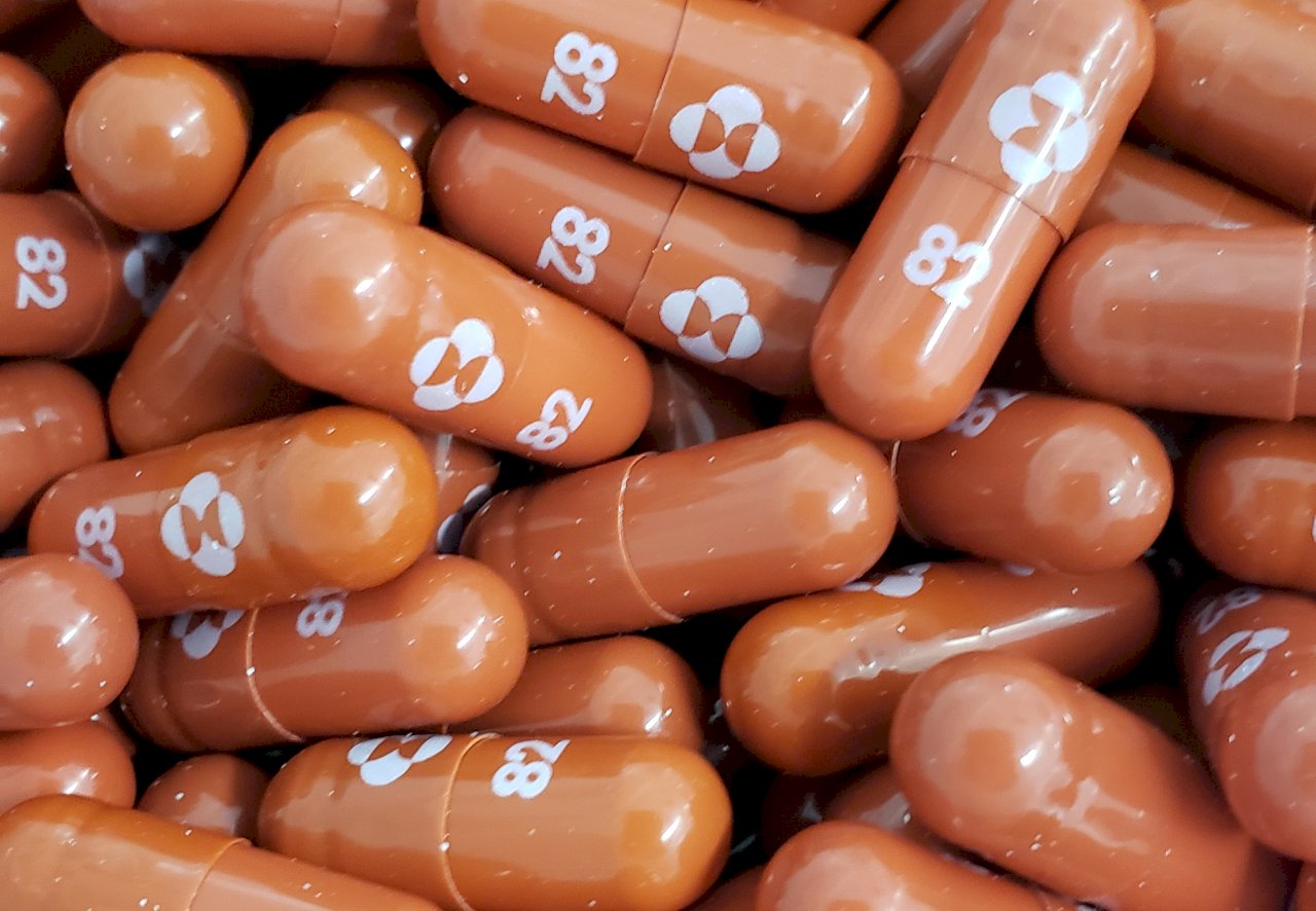 Taiwan finalizing contract for COVID-19 treatment pill