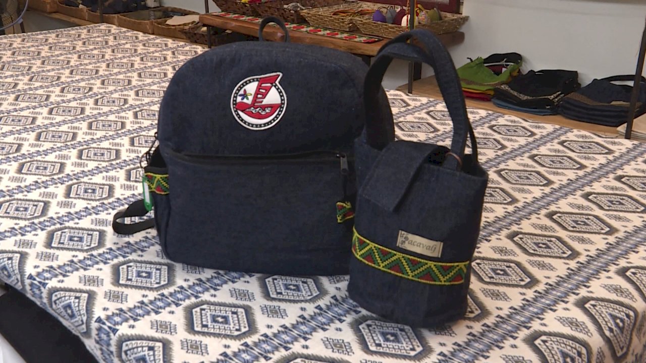 VIDEO: Handmade bags tell stories of the Paiwan culture
