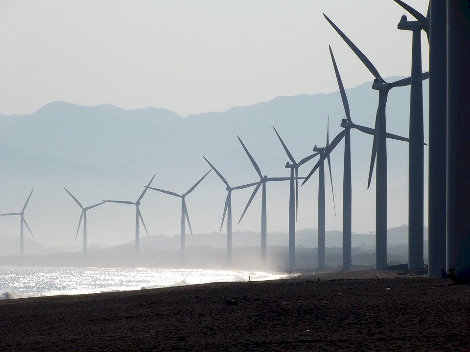 Taiwan proposes carbon tax plan to lower emissions