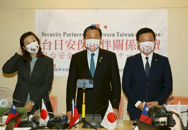 Japan lawmaker: Taiwan should take part in US military exercises