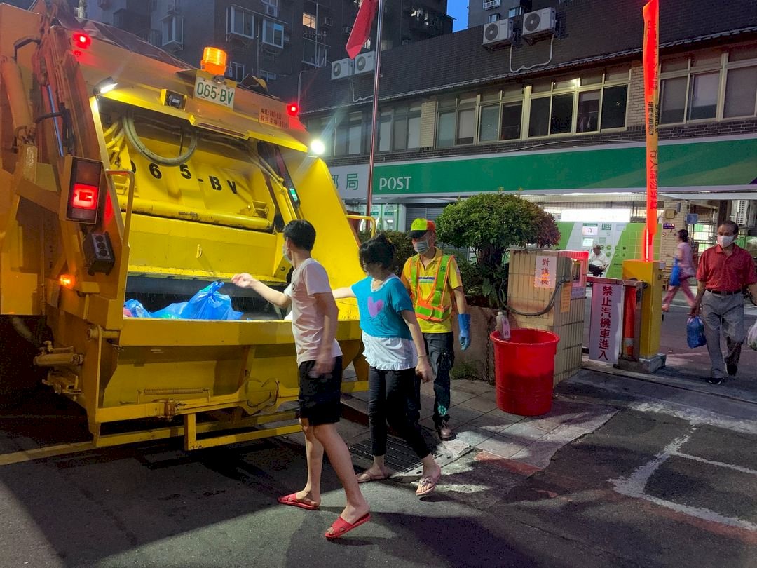 Gogoro, garbage man, and caterers
