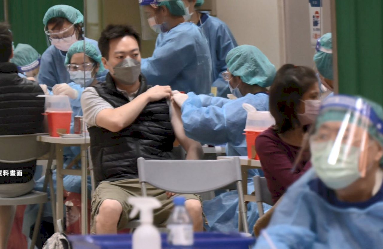 Taiwan to open borders and shorten quarantine as booster shot rate rises