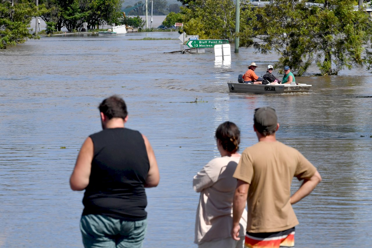 Condolences for Australia flood victims