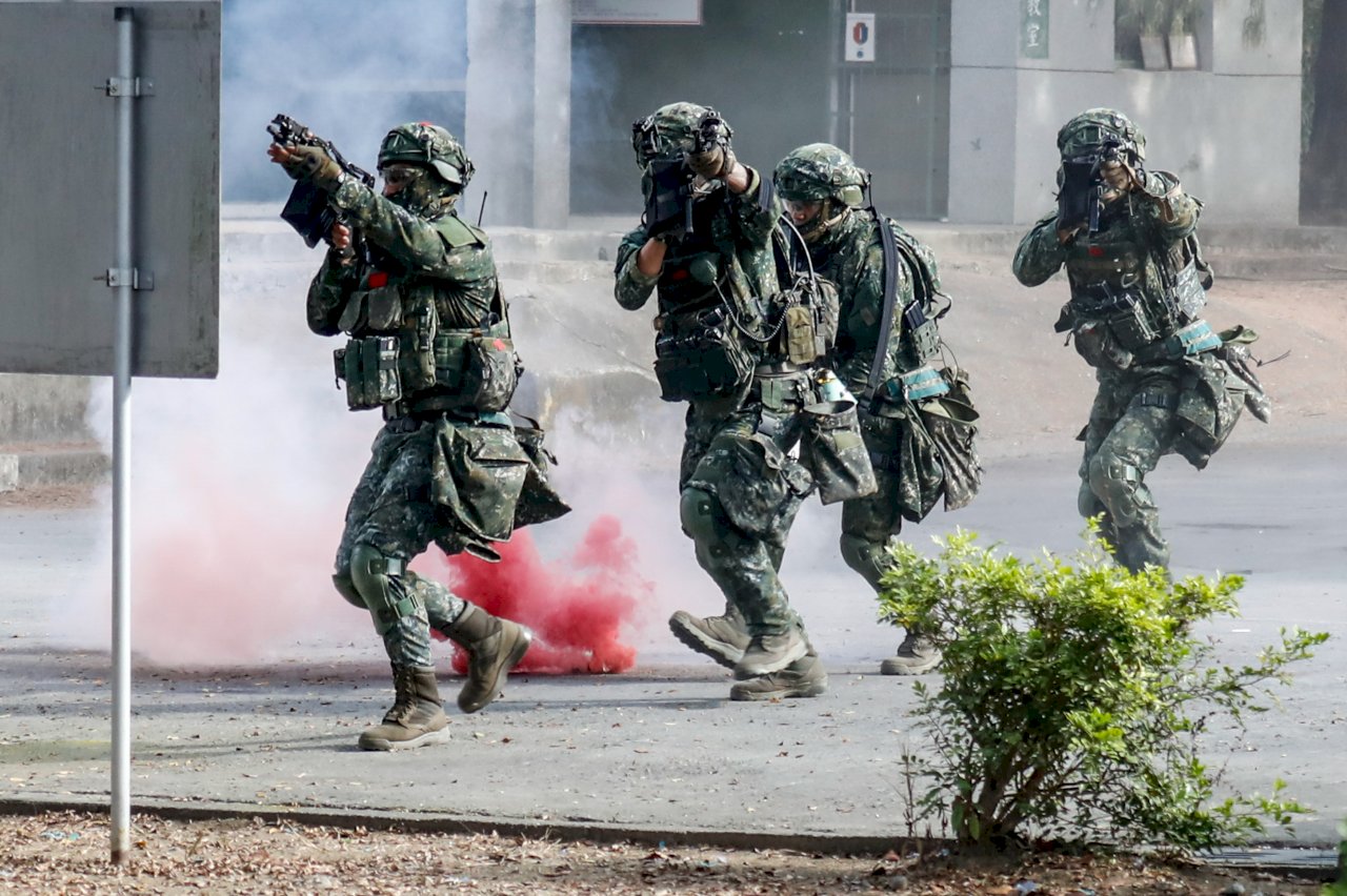 Feasibility report for extending conscription coming this year