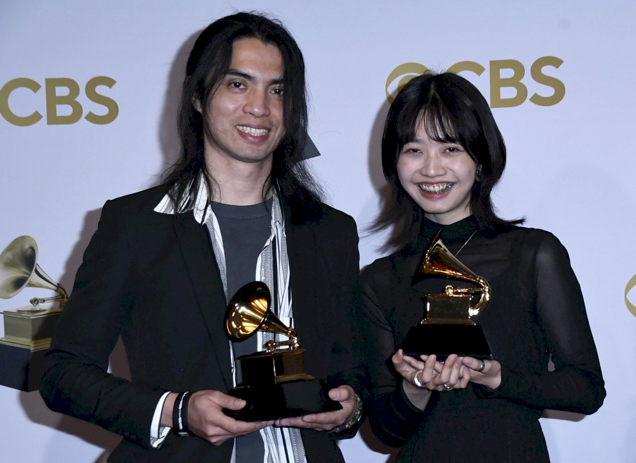 Taiwanese duo win Grammy for album design