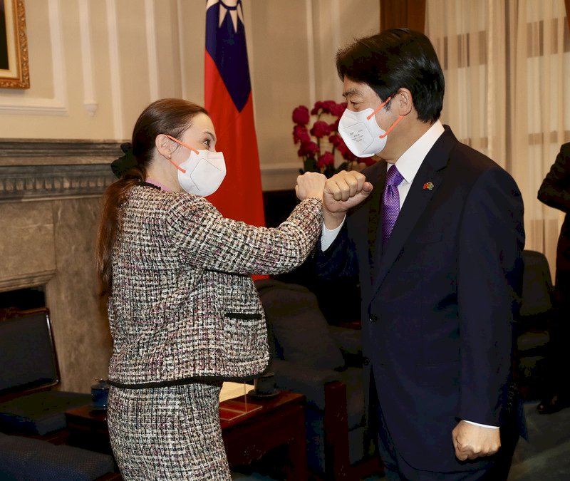 Swedish Parliamentarian: The world’s democracies must stand with Taiwan