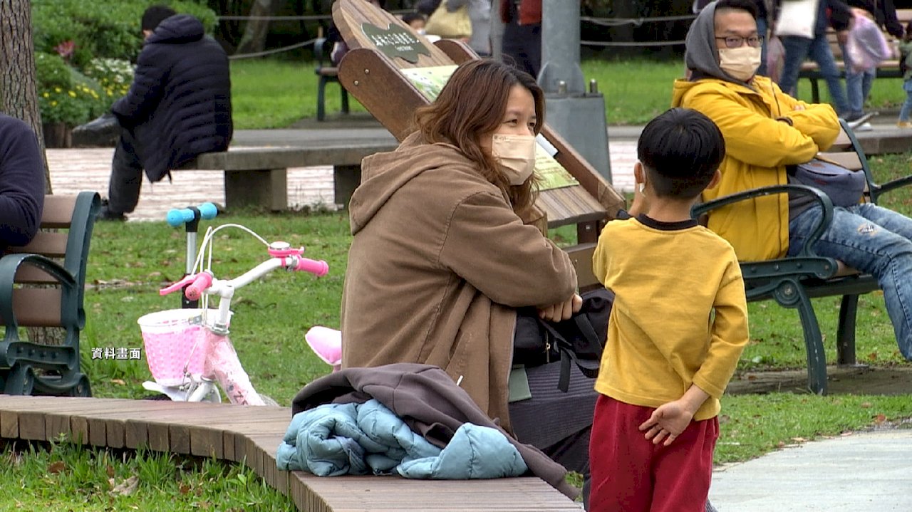VIDEO: Mothers report feeling increasingly fatigued