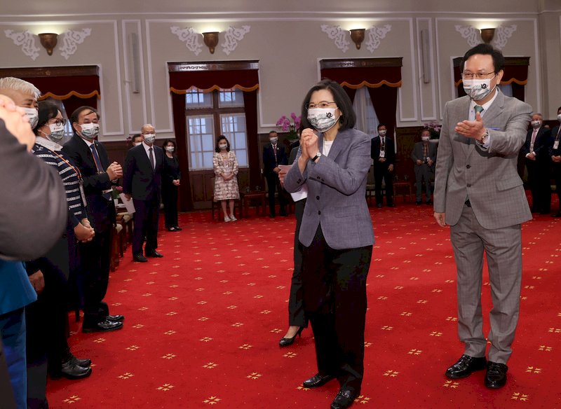 President expresses support for overseas businesses
