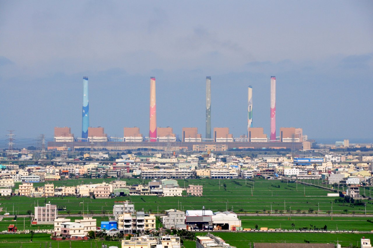 Taipower repairs broken power unit amid surge in energy demand