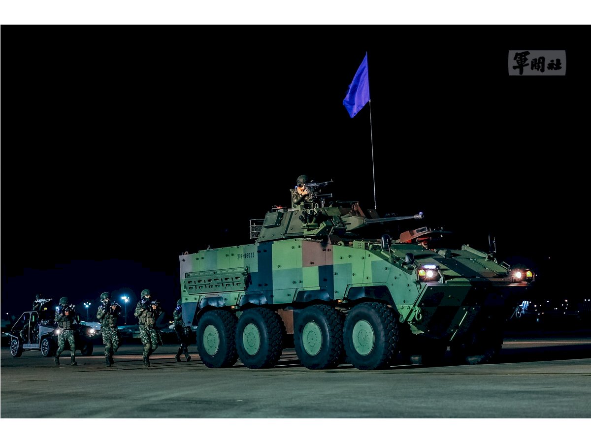 Taiwan military practices repelling Chinese invasion from Taipei airport