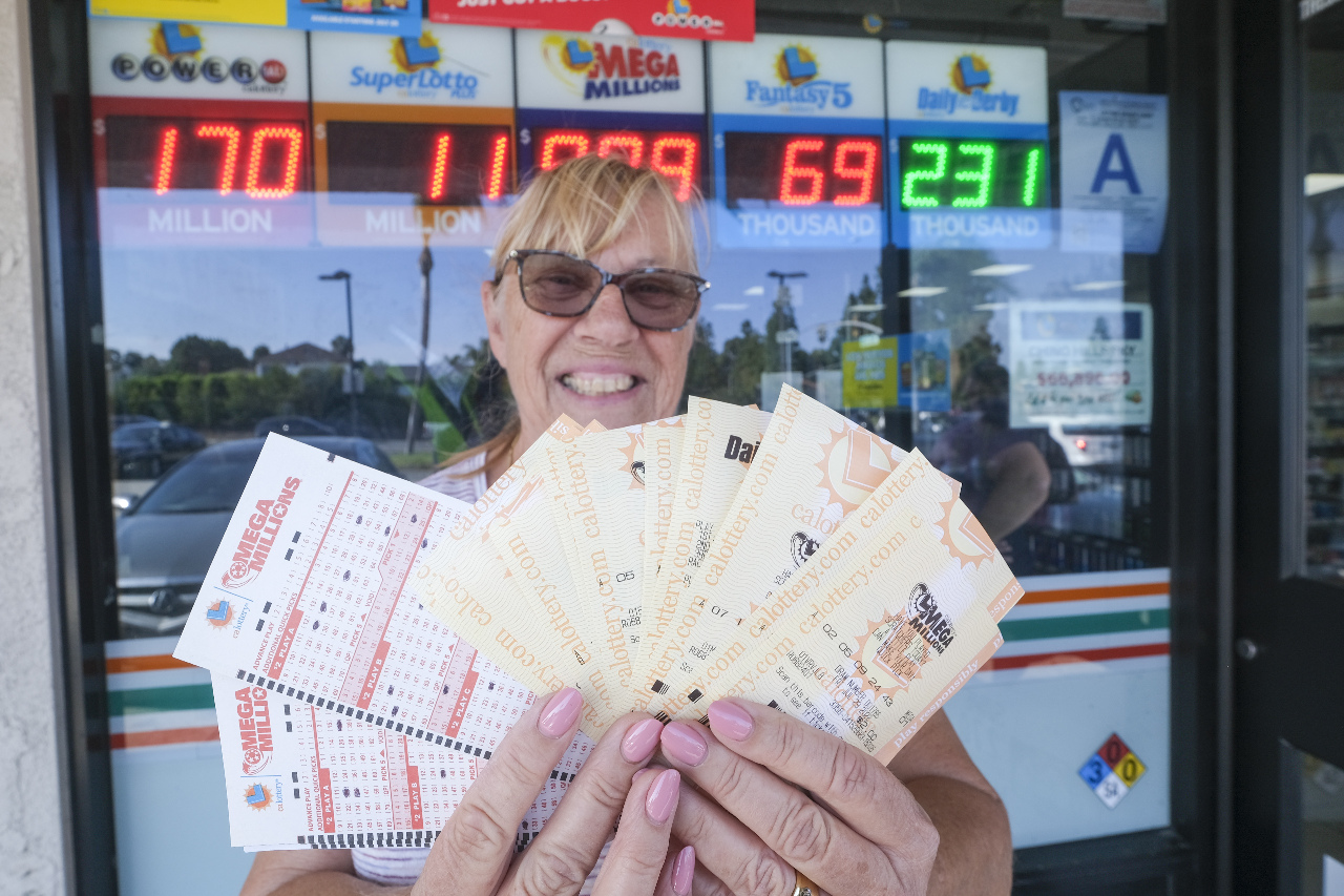 Lottery, Height Requirements, and an Unsuccessful Thief
