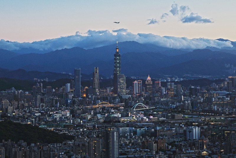 VIDEO: Typhoon Hinnamnor approaches Taiwan