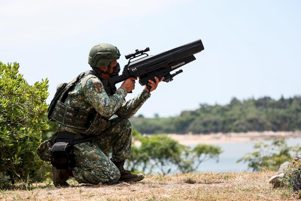 Taiwan’s army drives away Chinese drone near Kinmen