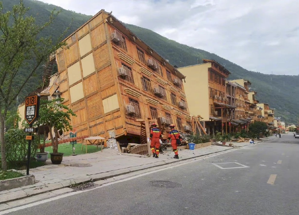 Sichuan earthquake: President Tsai sends condolences to victims