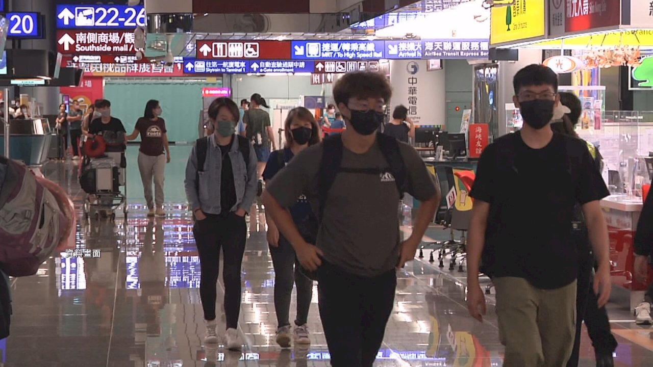 VIDEO: Travel agencies reveal popular travel destinations ahead of Oct. 13