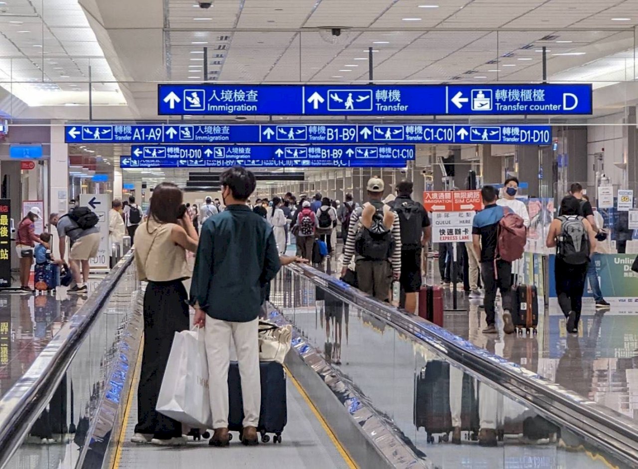 Over 12,000 tourists expected to visit Taiwan on first day border reopening