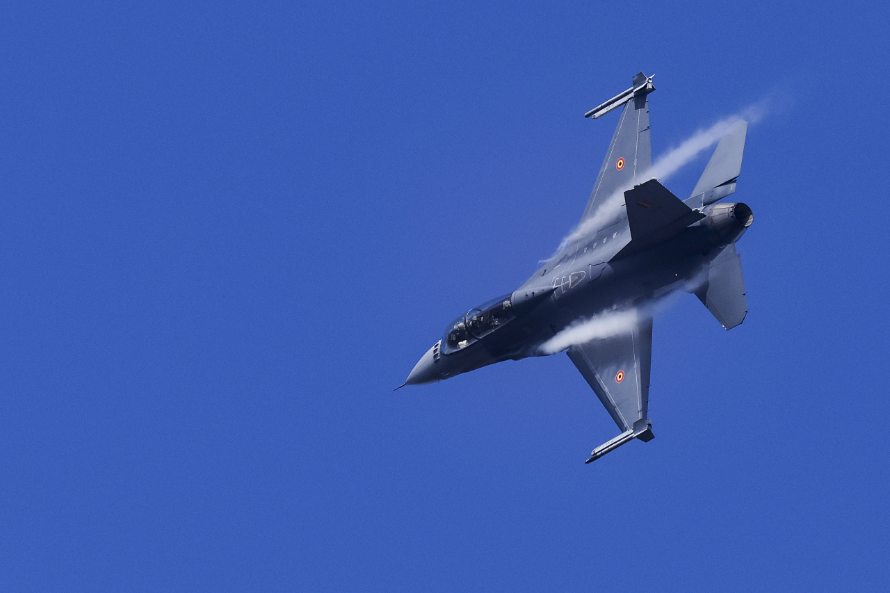 VIDEO: New F-16 maintenance center opens in Taiwan