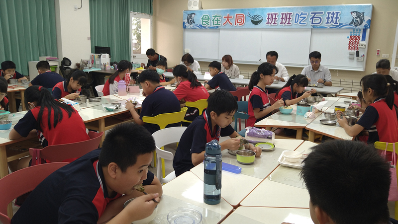 Agriculture Ministry: fish meals delayed due to scheduling issues