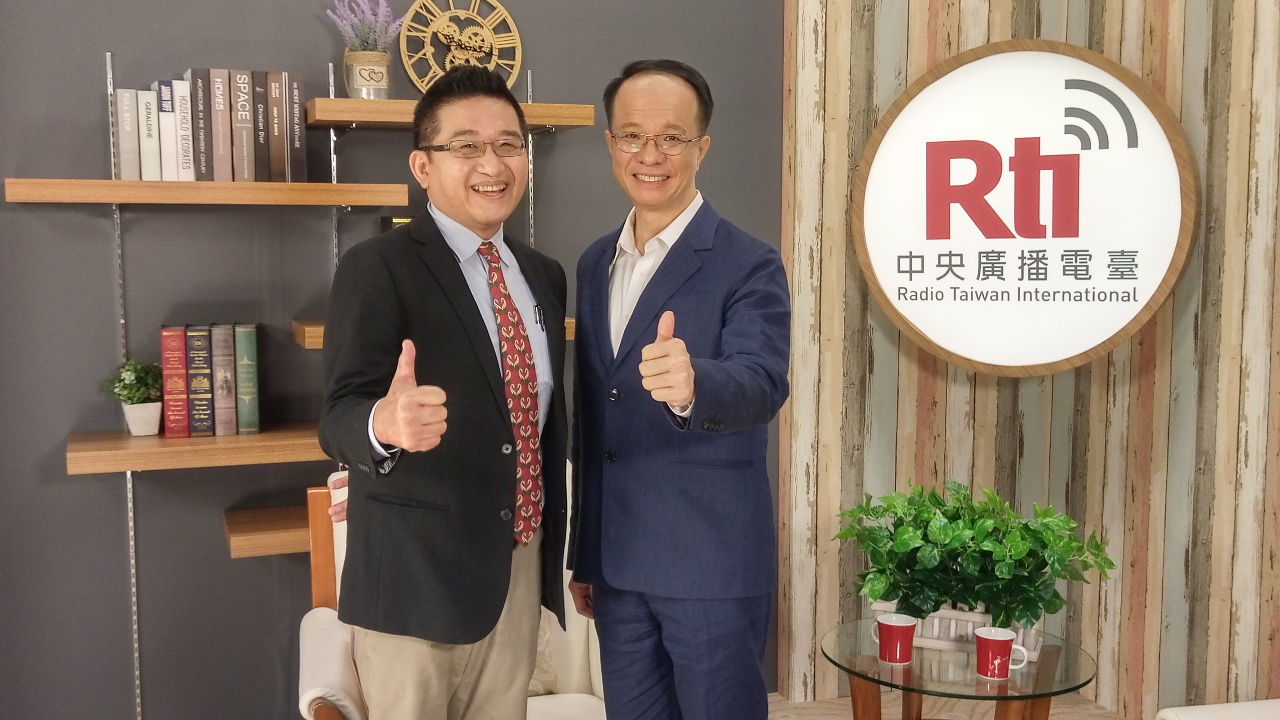 VIDEO: Acclaimed pianist brings fairy tales to Taiwan