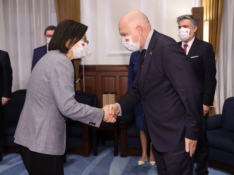Taiwan looks forward to further collaboration with Poland: Tsai