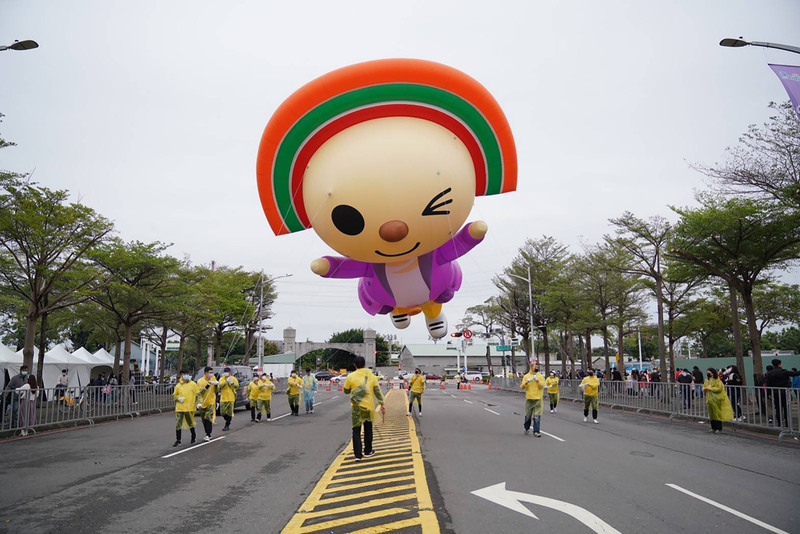 Marathons, Taiwanese Netflix, and runaway mascots