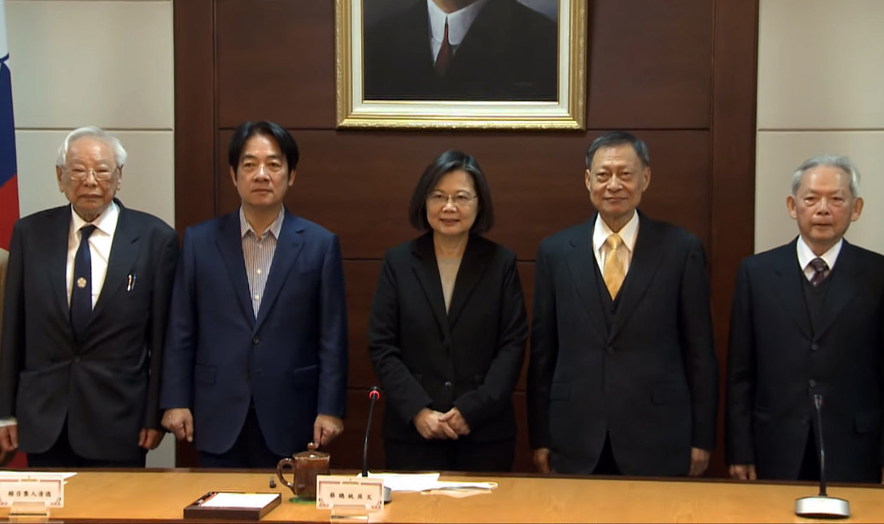 Tsai pledges transparency in Constitutional Court nomination
