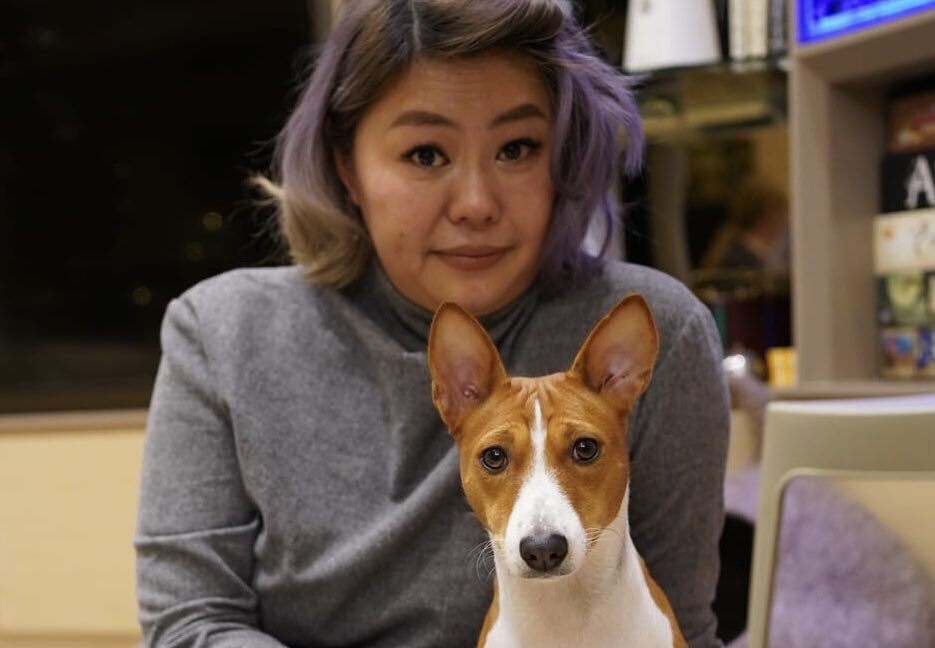 Watchers: A Dog Story Exploring Humanity