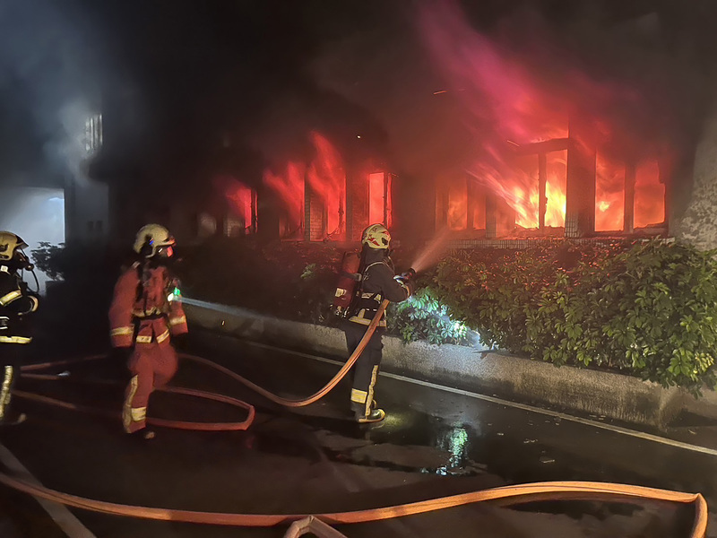 VIDEO: Fire breaks out at Taiwan’s Investigation Bureau
