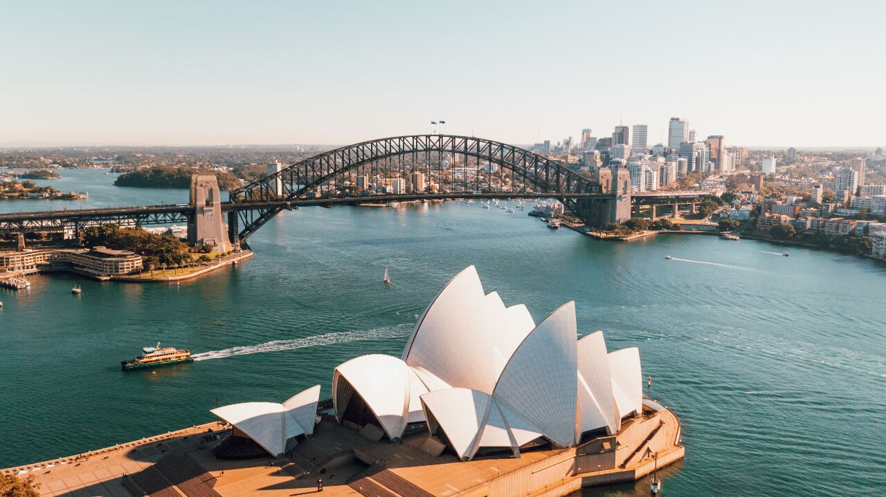 Life in Australia is not what you think ft. Eric Wang