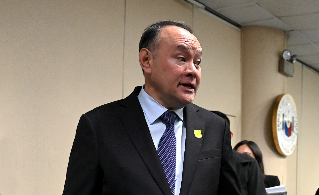 Philippines defense secretary rules out defense agreement with Taiwan