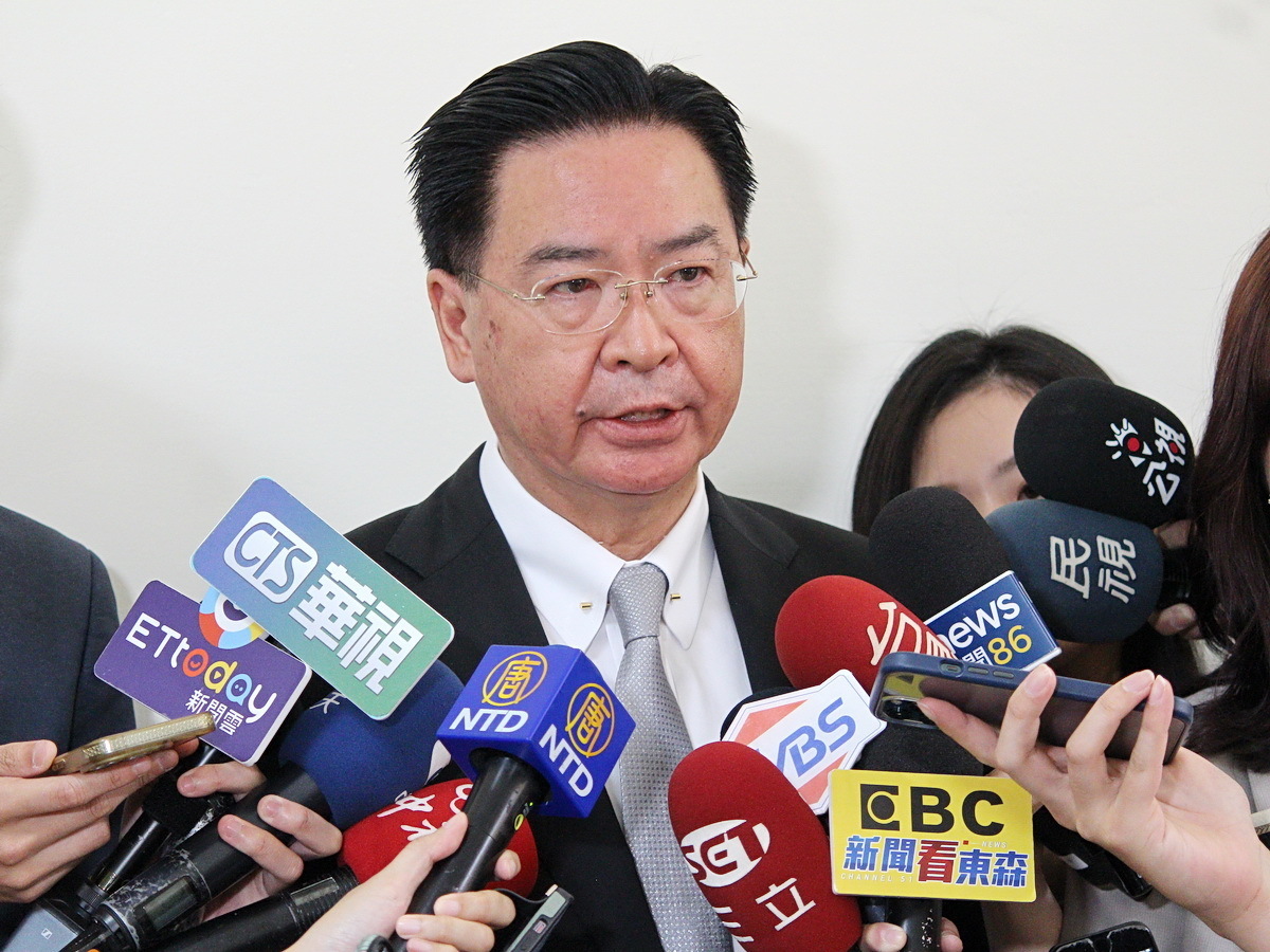 Foreign Minister addresses humanitarian concerns in Israel-Hamas conflict