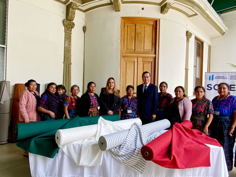 Taiwan donates 81,000 yards of fabric to Guatemala
