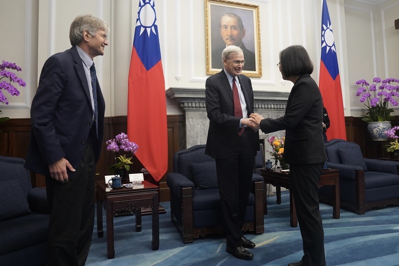 President: US delegation visit demonstrates support for Taiwan’s democracy
