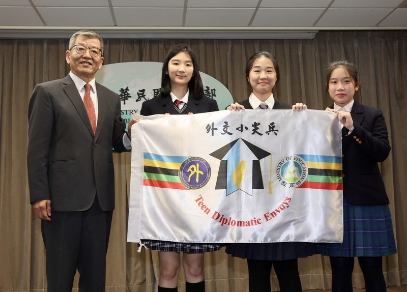 Teen diplomatic envoys prepare for trip to Australia and NZ